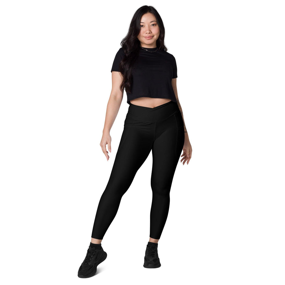 beYantra Solid Black- Yoga Leggings - Crossover leggings with pockets - beYantra